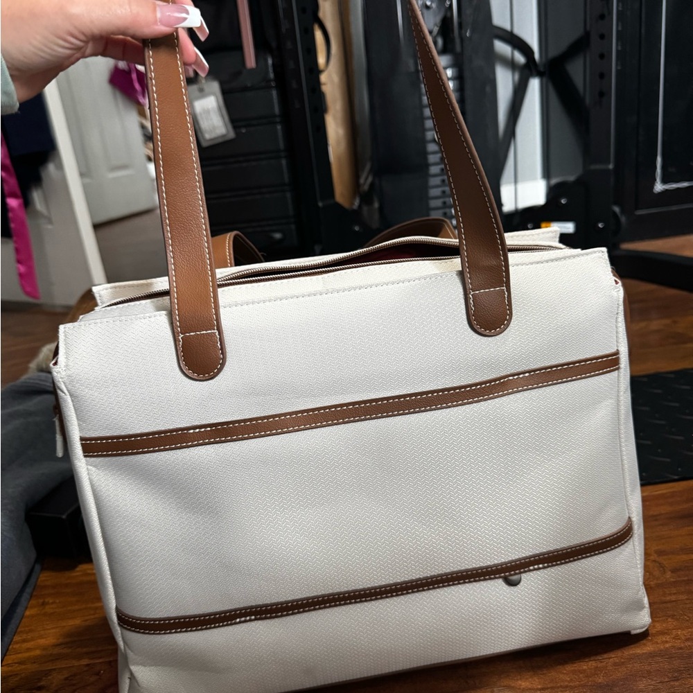 Delsey Paris travel bag - Picture 2 of 7